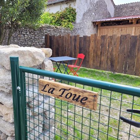 Gite La Toue Saint-Dyé-sur-Loire Εξωτερικό φωτογραφία